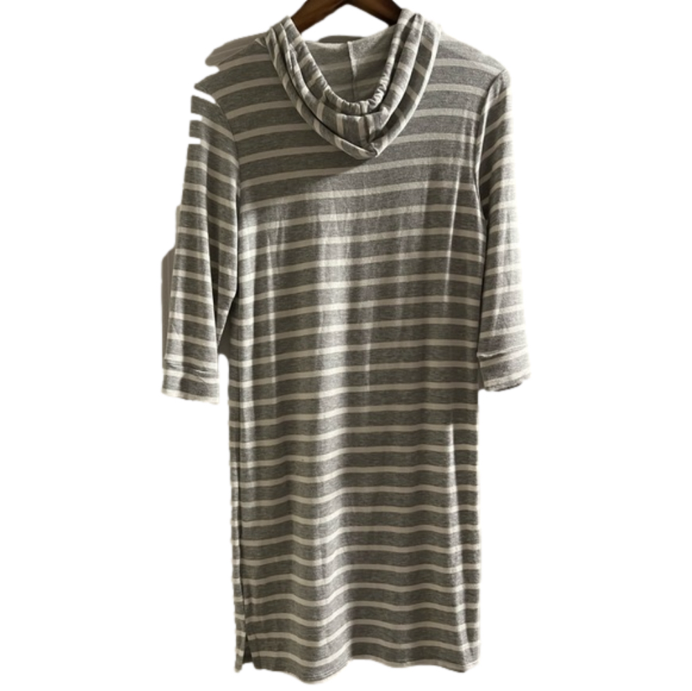 NWT Women’s Antistar Gray and white beach cover up with a hood Size Medium - Picture 4 of 6